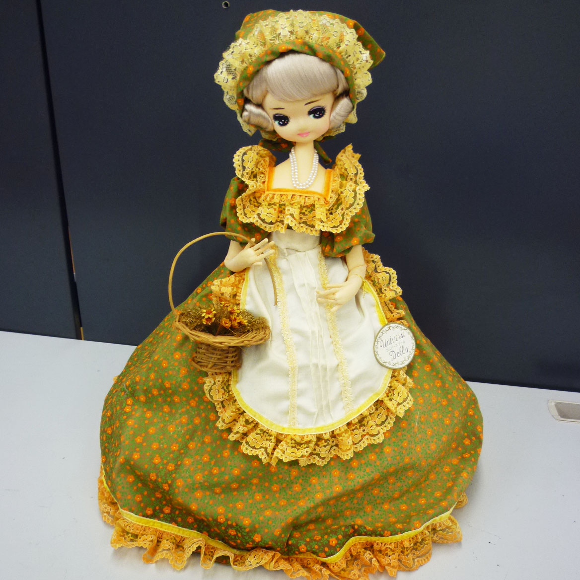 ハンドメイドフランス人形 ユニバースドール 西洋人形